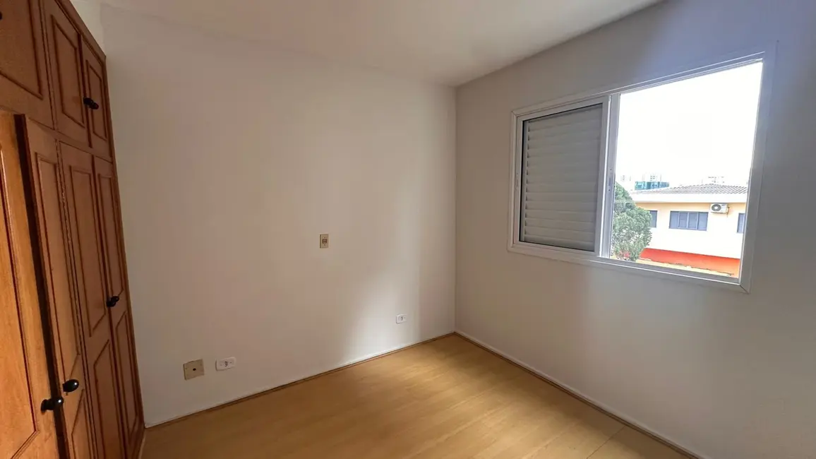 Apartamento com 2 quartos para alugar, 85m2 em Judith, Londrina - PR - imagem 8 Foto 8 de Apartamento com 2 quartos para alugar, 85m2 em Judith, Londrina - PR