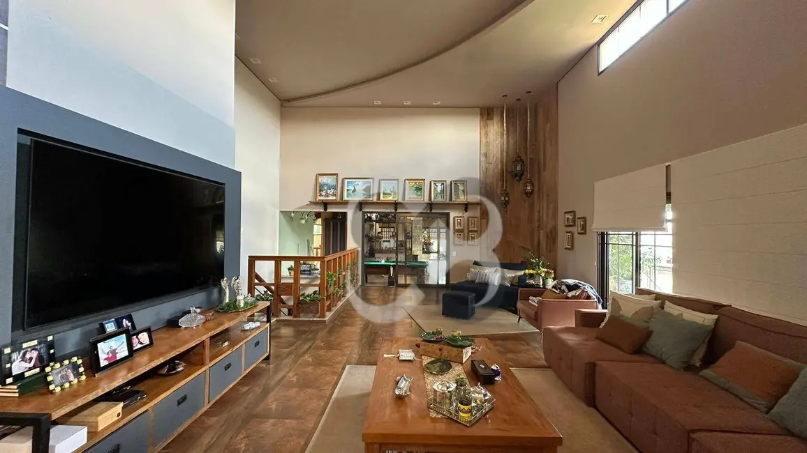 Chácara com 4 quartos à venda, 36300m2 em Londrina - PR - imagem 6 Foto 6 de Chácara com 4 quartos à venda, 36300m2 em Londrina - PR