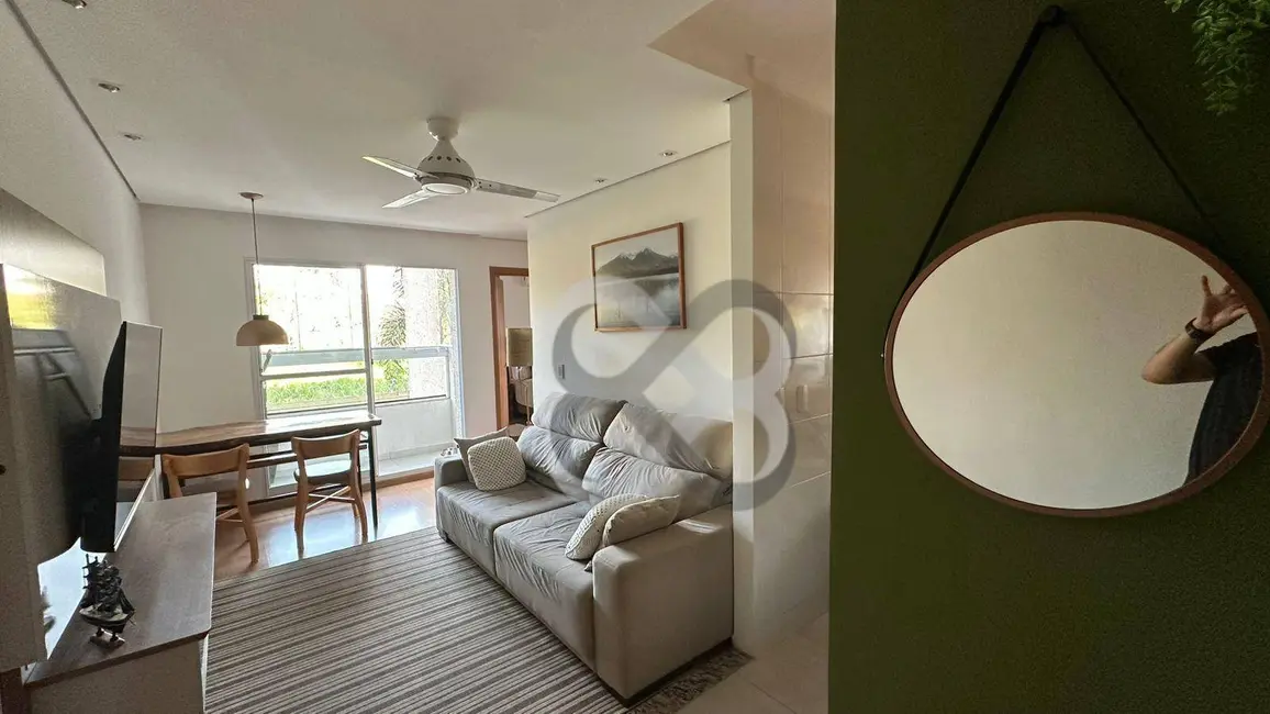 Foto 3 de Apartamento com 2 quartos à venda, 47m2 em Londrina - PR