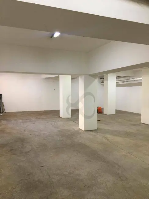 Foto 2 de Sala Comercial para alugar, 950m2 em Vitória, Londrina - PR