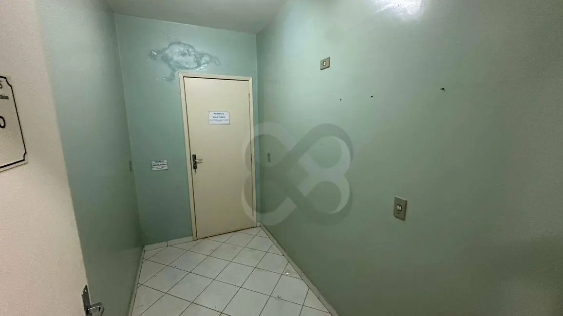 Foto 7 de Sobrado à venda, 350m2 em Vila Ipiranga, Londrina - PR