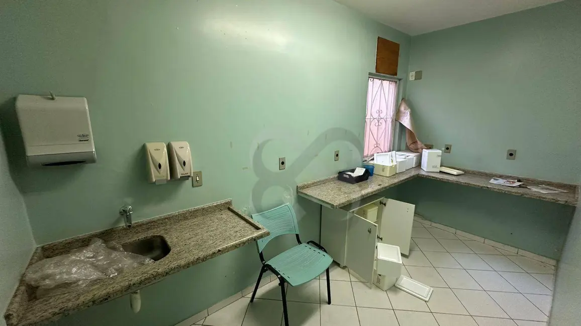 Foto 6 de Sobrado à venda, 350m2 em Vila Ipiranga, Londrina - PR