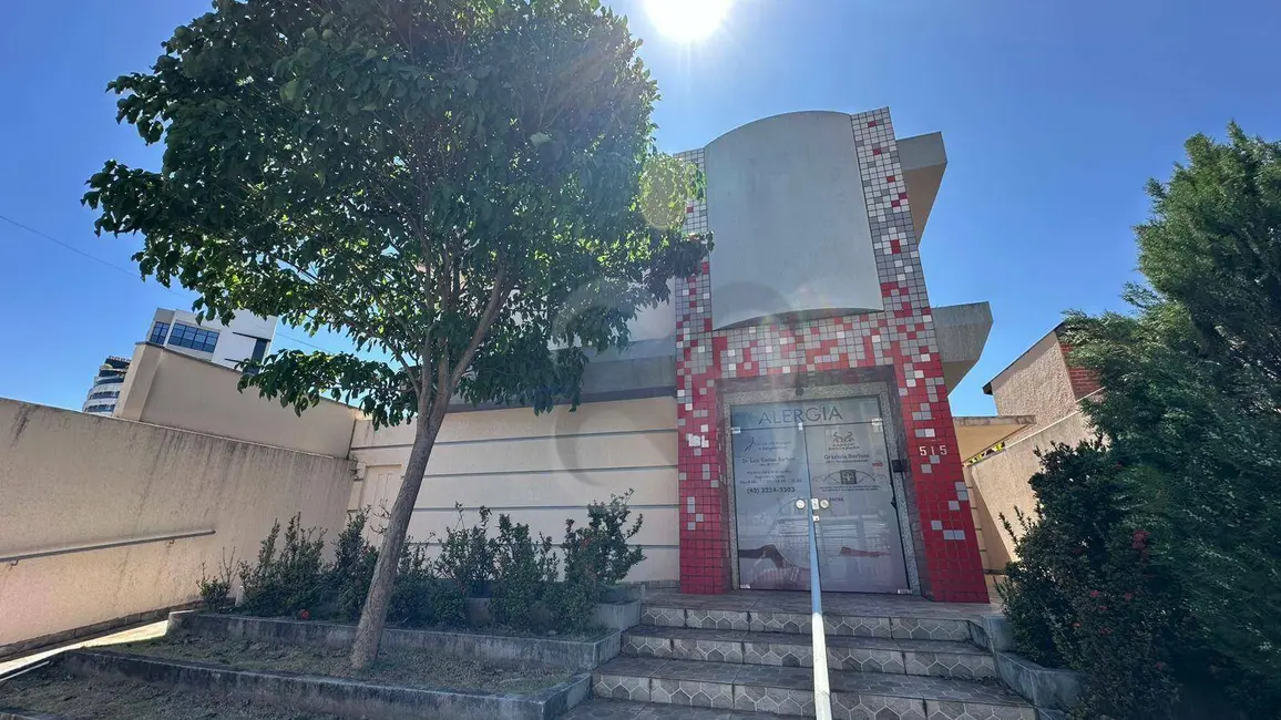 Foto 2 de Sobrado à venda, 350m2 em Vila Ipiranga, Londrina - PR