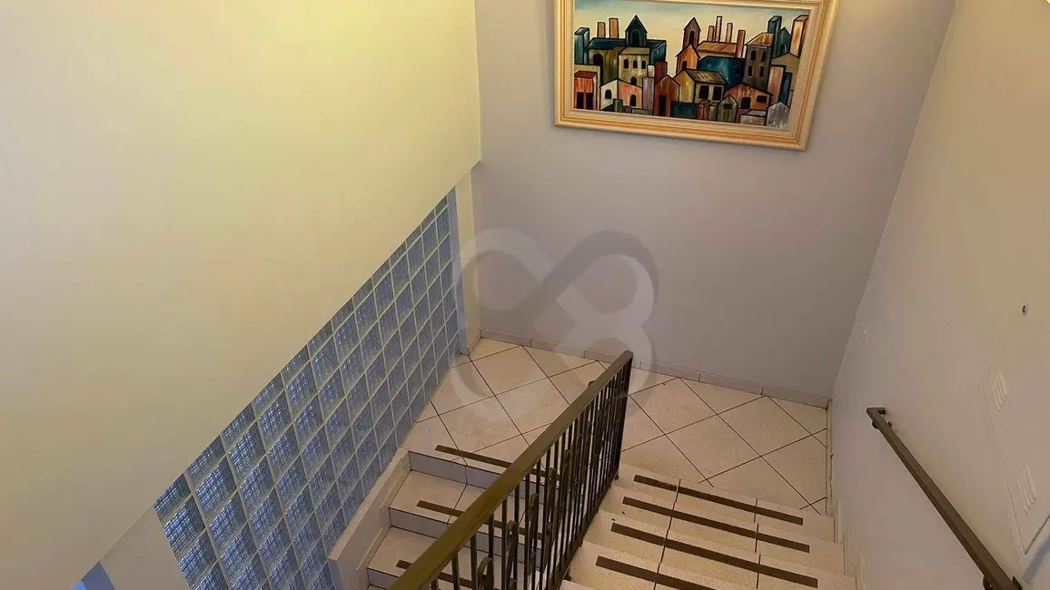 Foto 11 de Sobrado à venda, 350m2 em Vila Ipiranga, Londrina - PR