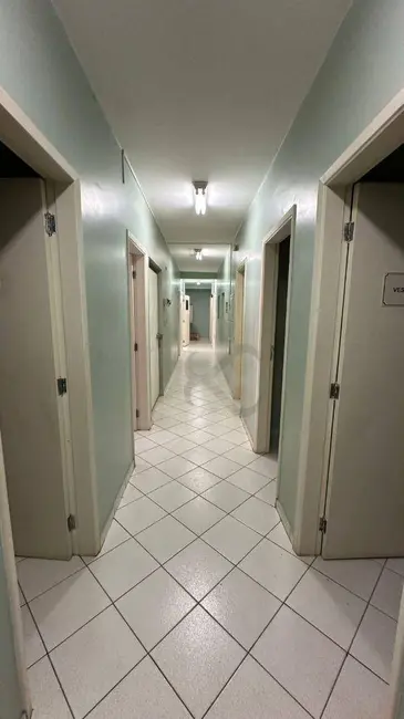 Foto 4 de Sobrado à venda, 350m2 em Vila Ipiranga, Londrina - PR