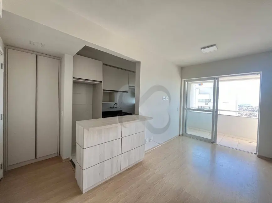 Apartamento com 3 quartos à venda e para alugar, 110m2 em Vila Siam, Londrina - PR - imagem 4 Foto 4 de Apartamento com 3 quartos à venda e para alugar, 110m2 em Vila Siam, Londrina - PR