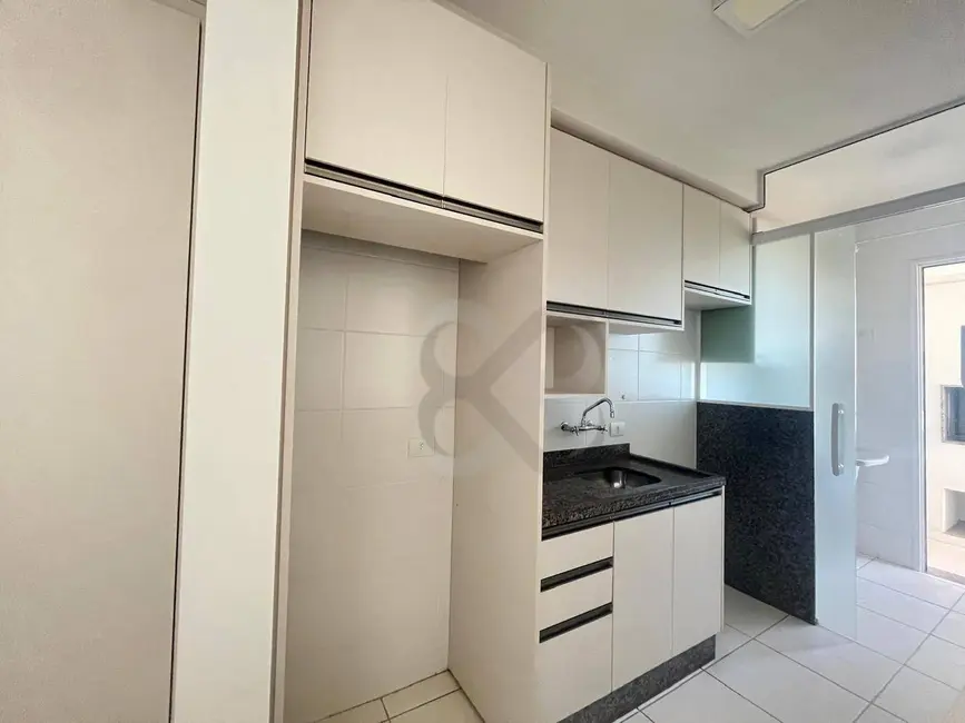 Apartamento com 3 quartos à venda e para alugar, 110m2 em Vila Siam, Londrina - PR - imagem 6 Foto 6 de Apartamento com 3 quartos à venda e para alugar, 110m2 em Vila Siam, Londrina - PR