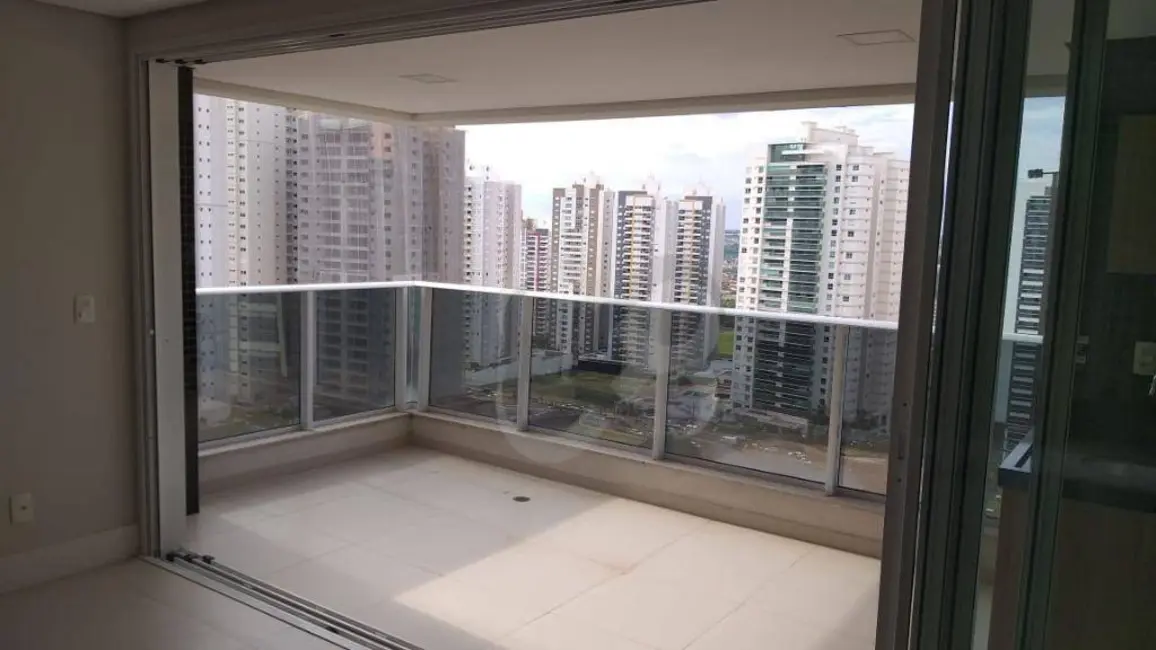 Apartamento com 3 quartos à venda, 170m2 em Santa Rosa, Londrina - PR - imagem 6 Foto 6 de Apartamento com 3 quartos à venda, 170m2 em Santa Rosa, Londrina - PR