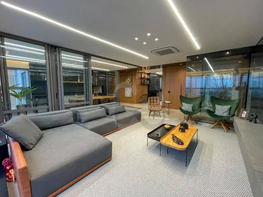 Apartamento com 3 quartos à venda, 181m2 em Londrina - PR - imagem 4 Foto 4 de Apartamento com 3 quartos à venda, 181m2 em Londrina - PR