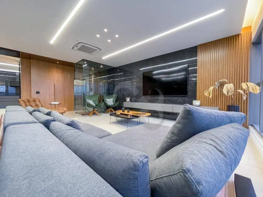 Apartamento com 3 quartos à venda, 181m2 em Londrina - PR - imagem 5 Foto 5 de Apartamento com 3 quartos à venda, 181m2 em Londrina - PR