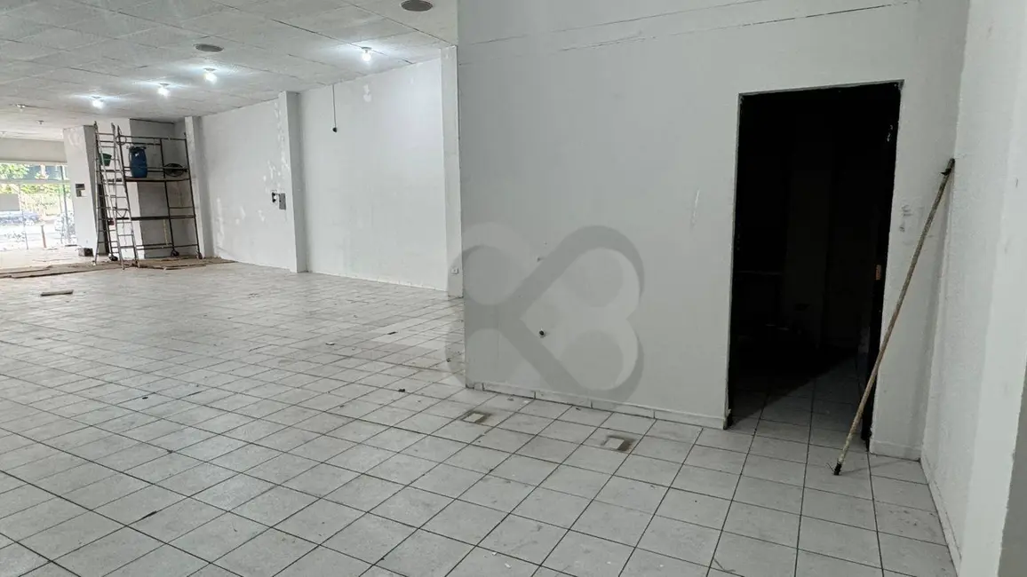 Foto 3 de Armazém / Galpão para alugar, 386m2 em Guanabara, Londrina - PR