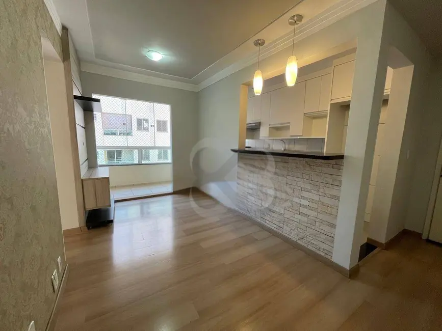 Foto 3 de Apartamento com 2 quartos à venda, 70m2 em Vale dos Tucanos, Londrina - PR