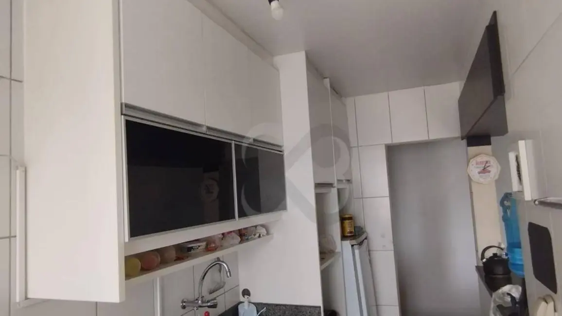 Apartamento com 3 quartos à venda, 80m2 em Jardim Morumbi, Londrina - PR - imagem 9 Foto 9 de Apartamento com 3 quartos à venda, 80m2 em Jardim Morumbi, Londrina - PR