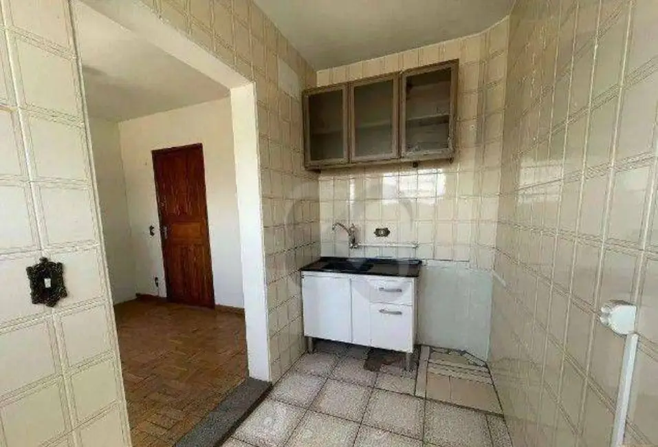 Apartamento com 1 quarto à venda, 42m2 em Centro, Londrina - PR - imagem 7 Foto 7 de Apartamento com 1 quarto à venda, 42m2 em Centro, Londrina - PR