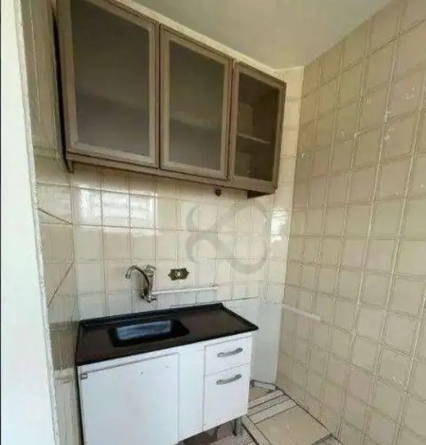 Apartamento com 1 quarto à venda, 42m2 em Centro, Londrina - PR - imagem 8 Foto 8 de Apartamento com 1 quarto à venda, 42m2 em Centro, Londrina - PR