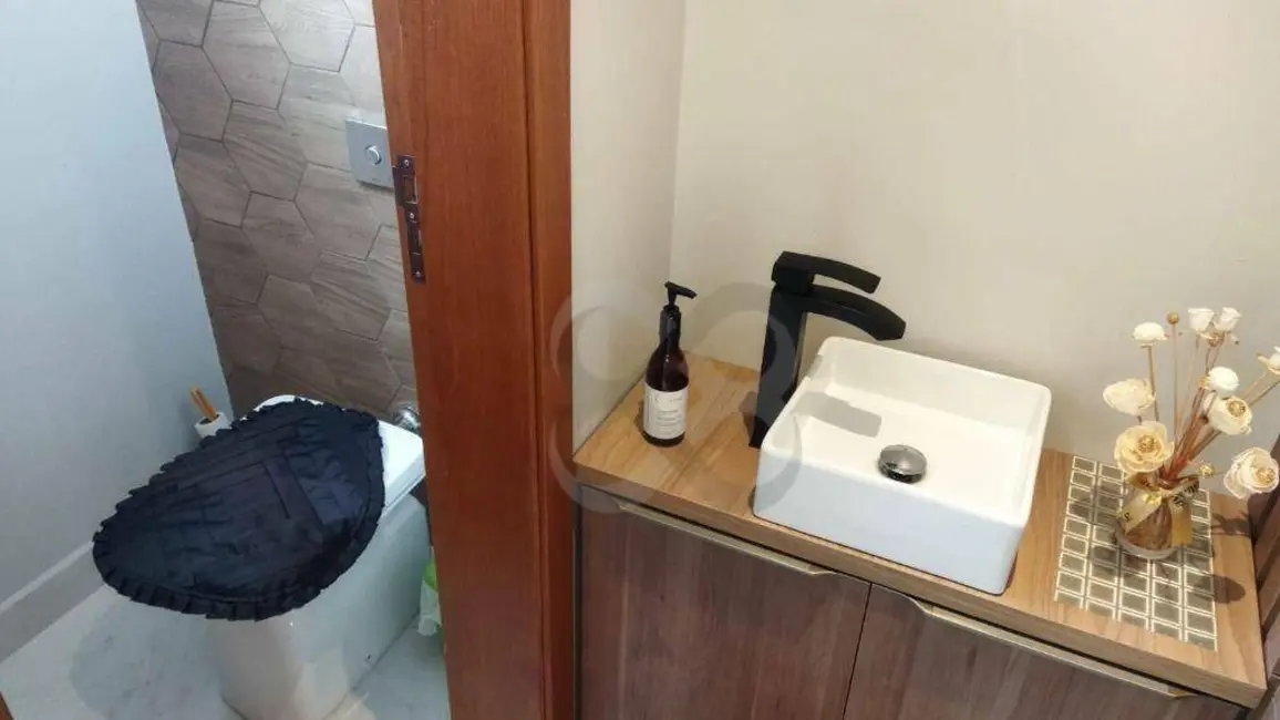 Foto 3 de Casa com 3 quartos à venda, 390m2 em Lago Parque, Londrina - PR