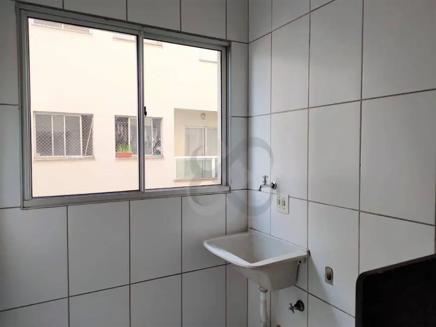 Apartamento com 3 quartos à venda e para alugar, 84m2 em Nossa Senhora de Lourdes, Londrina - PR - imagem 6 Foto 6 de Apartamento com 3 quartos à venda e para alugar, 84m2 em Nossa Senhora de Lourdes, Londrina - PR