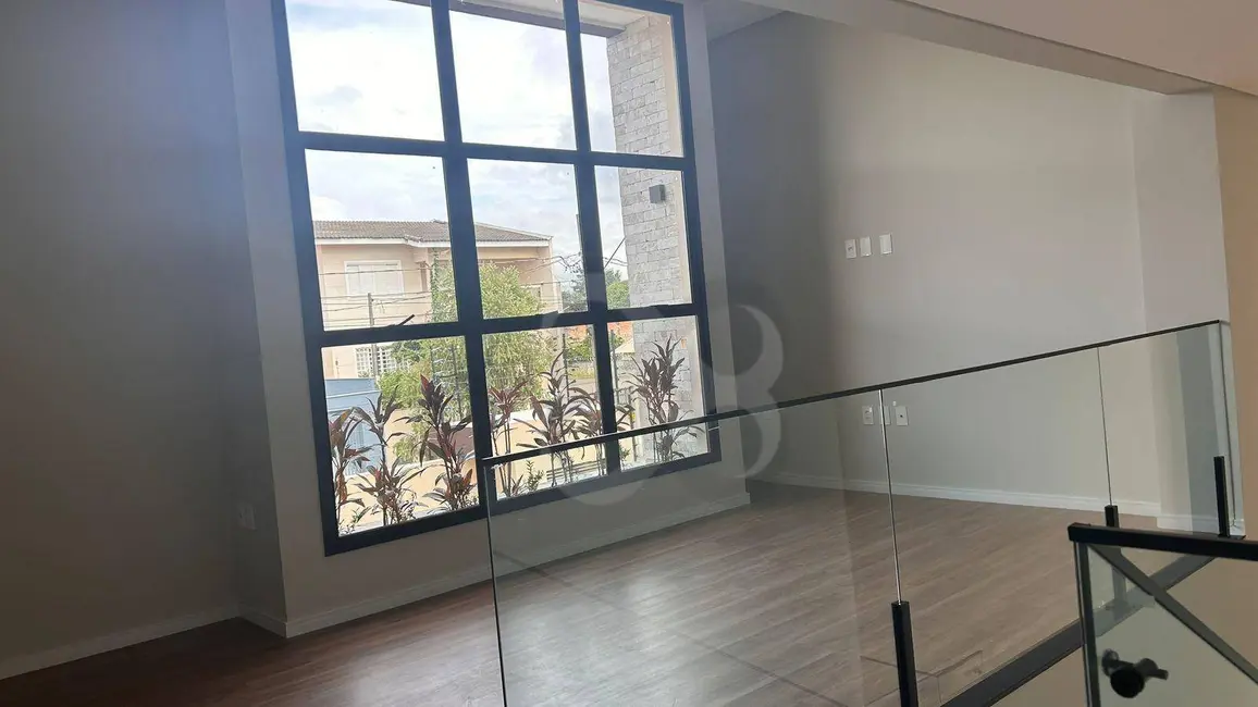 Casa com 3 quartos à venda, 250m2 em Universitário, Londrina - PR - imagem 9 Foto 9 de Casa com 3 quartos à venda, 250m2 em Universitário, Londrina - PR