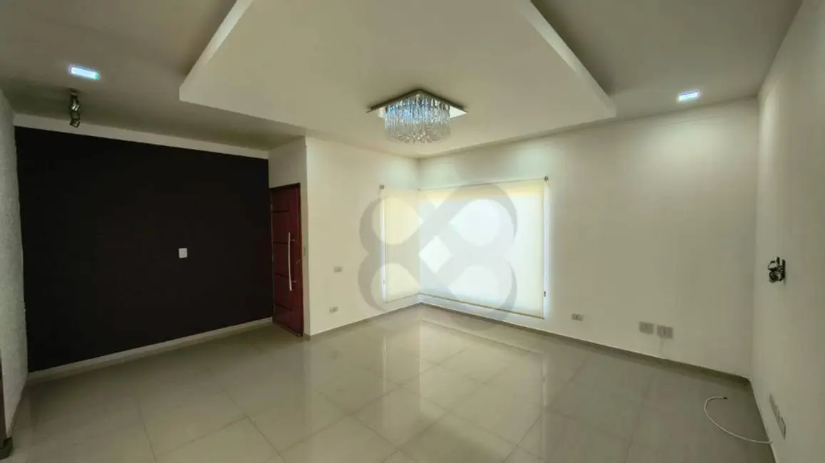 Casa de Condomínio com 3 quartos à venda, 312m2 em Esperança, Londrina - PR - imagem 4 Foto 4 de Casa de Condomínio com 3 quartos à venda, 312m2 em Esperança, Londrina - PR