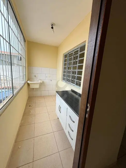 Foto 7 de Apartamento com 2 quartos para alugar, 70m2 em Jardim Oguido, Londrina - PR