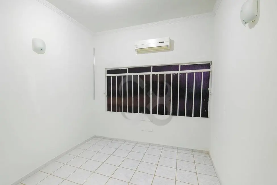 Foto 4 de Apartamento com 1 quarto para alugar, 45m2 em Jardim Oguido, Londrina - PR