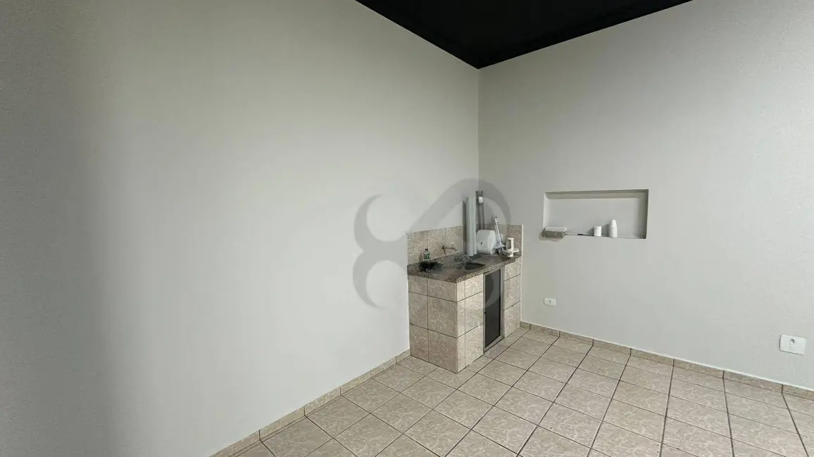 Foto 5 de Loja para alugar, 491m2 em Vitória, Londrina - PR