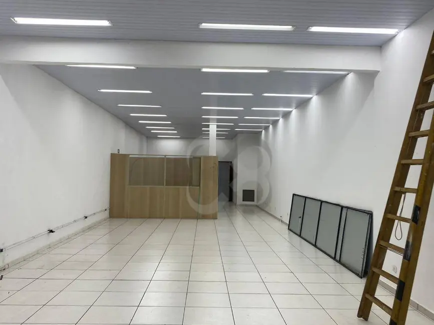 Foto 3 de Loja para alugar, 4000m2 em Centro, Londrina - PR