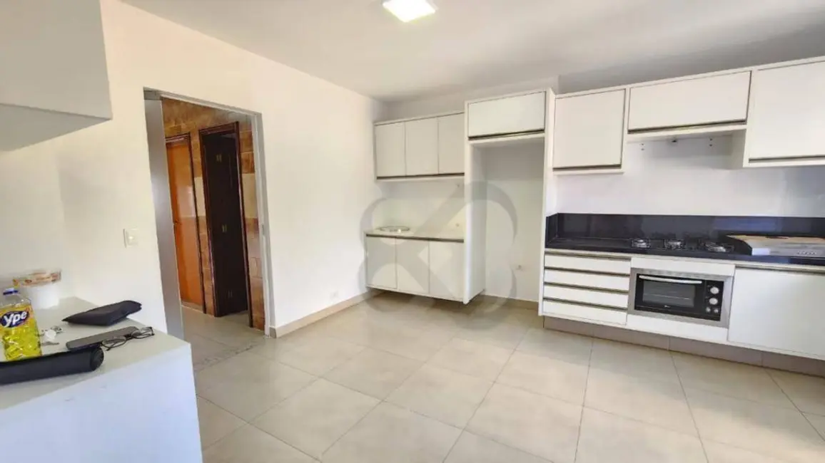Foto 8 de Casa com 4 quartos para alugar, 500m2 em Quebec, Londrina - PR