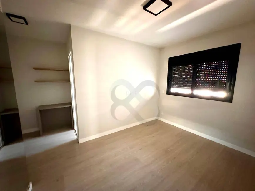 Apartamento com 2 quartos à venda, 113m2 em Londrina - PR - imagem 5 Foto 5 de Apartamento com 2 quartos à venda, 113m2 em Londrina - PR