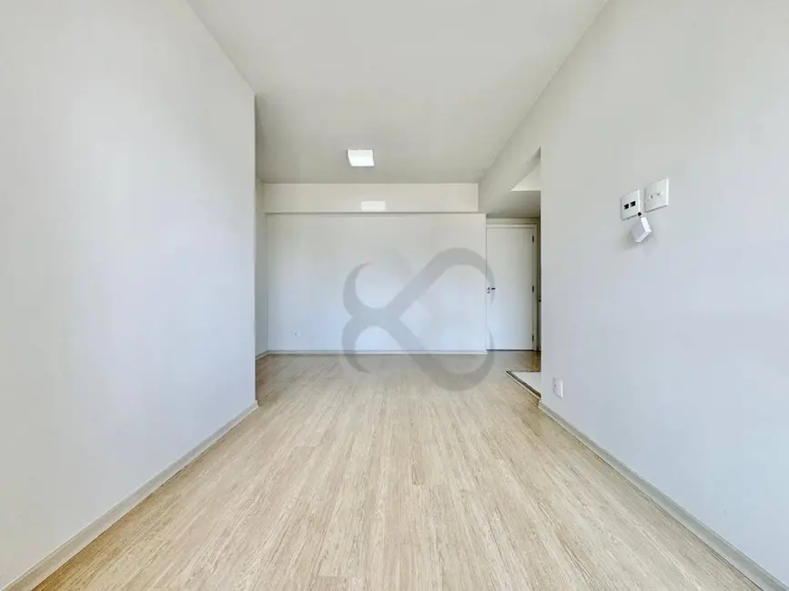 Apartamento com 3 quartos à venda, 107m2 em Londrina - PR - imagem 7 Foto 7 de Apartamento com 3 quartos à venda, 107m2 em Londrina - PR