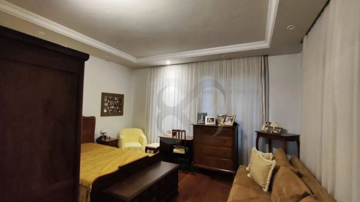 Casa com 4 quartos à venda, 400m2 em Jardim Alvorada, Londrina - PR - imagem 4 Foto 4 de Casa com 4 quartos à venda, 400m2 em Jardim Alvorada, Londrina - PR