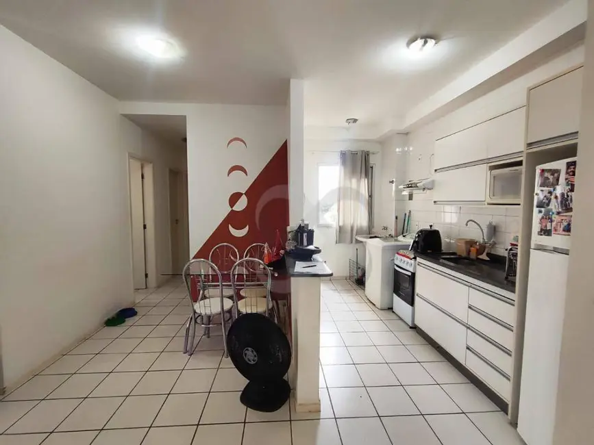 Apartamento com 3 quartos à venda, 83m2 em Parque Jamaica, Londrina - PR - imagem 8 Foto 8 de Apartamento com 3 quartos à venda, 83m2 em Parque Jamaica, Londrina - PR