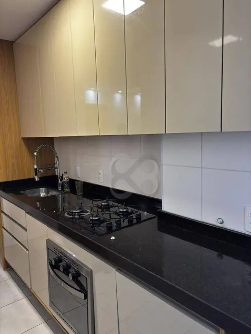 Foto 5 de Apartamento com 2 quartos para alugar, 47m2 em Londrina - PR