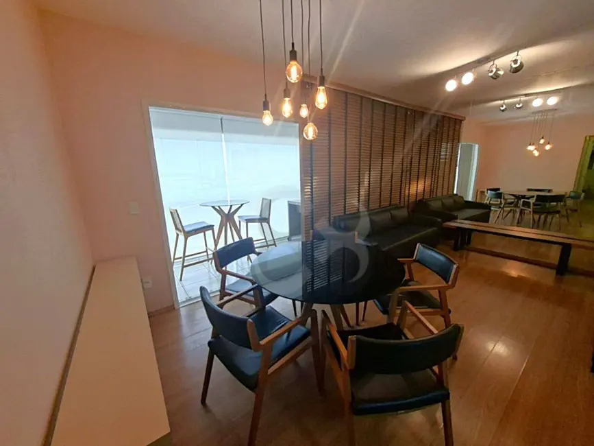 Foto 4 de Apartamento com 2 quartos para alugar, 120m2 em Londrina - PR