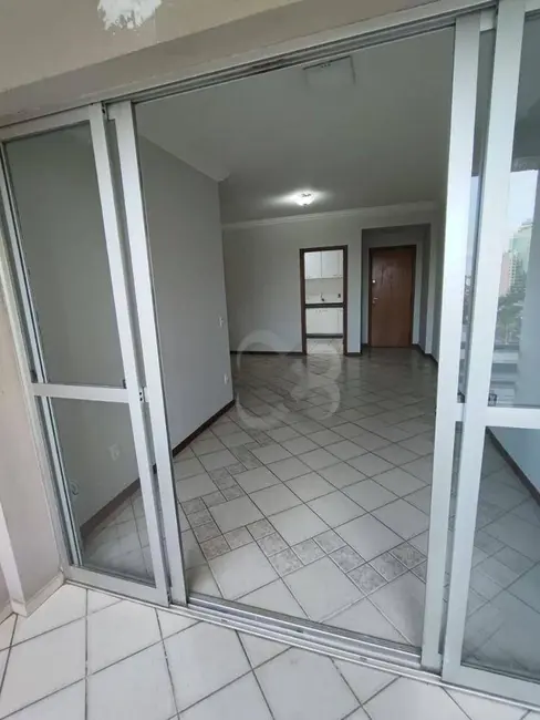 Apartamento com 3 quartos à venda, 136m2 em Jardim Higienópolis, Londrina - PR - imagem 4 Foto 4 de Apartamento com 3 quartos à venda, 136m2 em Jardim Higienópolis, Londrina - PR