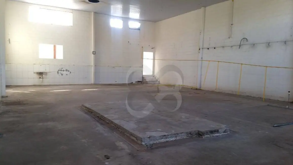 Foto 9 de Armazém / Galpão à venda e para alugar, 600m2 em Dom Bosco, Londrina - PR