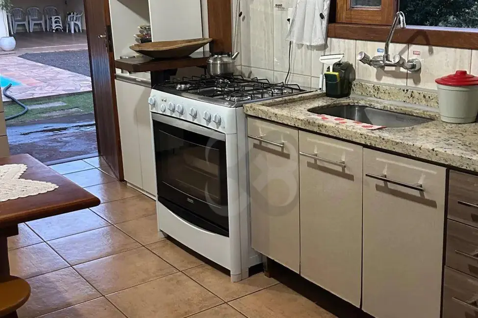 Foto 4 de Chácara com 3 quartos à venda, 19m2 em Londrina - PR