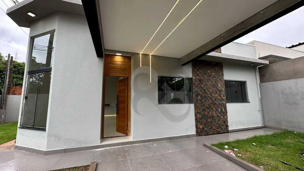 Foto 1 de Casa com 3 quartos à venda, 202m2 em Aeroporto, Londrina - PR