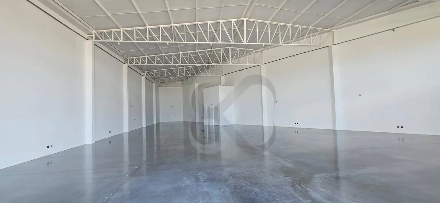 Foto 3 de Armazém / Galpão para alugar, 434m2 em Messiânico, Londrina - PR