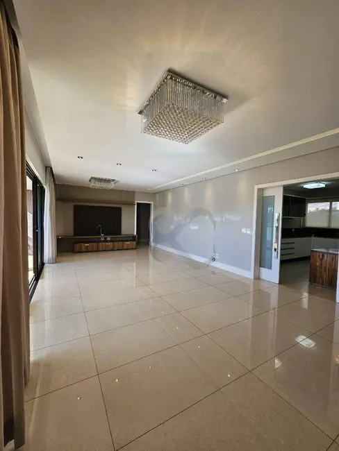 Foto 8 de Apartamento com 3 quartos à venda e para alugar, 312m2 em Londrina - PR