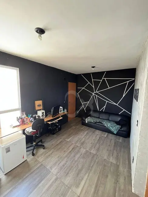 Foto 2 de Apartamento com 2 quartos para alugar, 49m2 em Olímpico, Londrina - PR