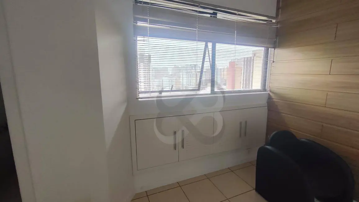 Foto 9 de Sala Comercial para alugar, 81m2 em Centro, Londrina - PR