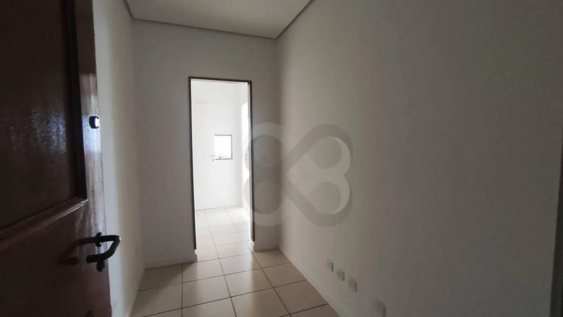 Foto 4 de Sala Comercial para alugar, 81m2 em Centro, Londrina - PR