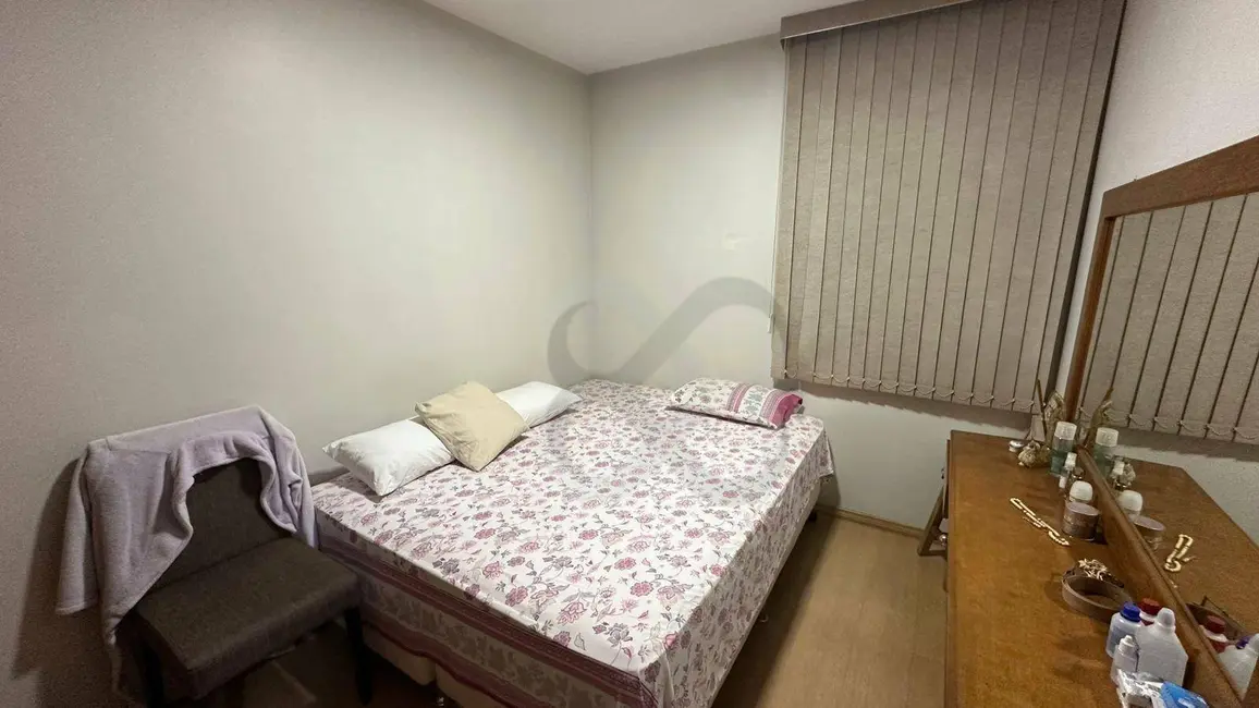 Foto 8 de Apartamento com 3 quartos para alugar, 76m2 em Igapó, Londrina - PR