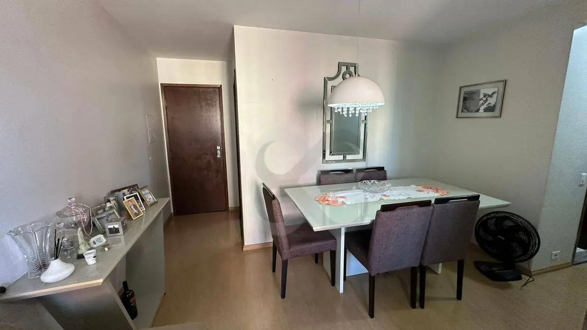 Foto 3 de Apartamento com 3 quartos para alugar, 76m2 em Igapó, Londrina - PR