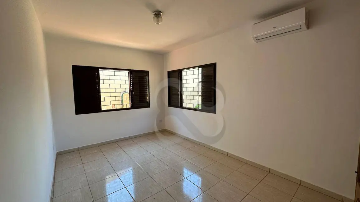 Foto 8 de Casa com 3 quartos à venda e para alugar, 585m2 em Boa Vista, Londrina - PR