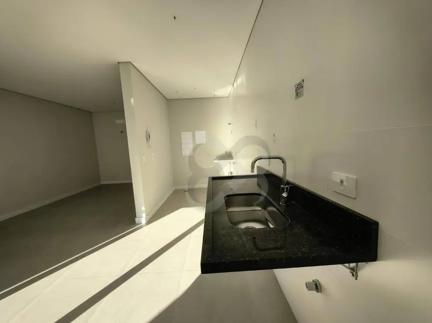 Foto 7 de Apartamento com 3 quartos à venda, 98m2 em Centro, Londrina - PR