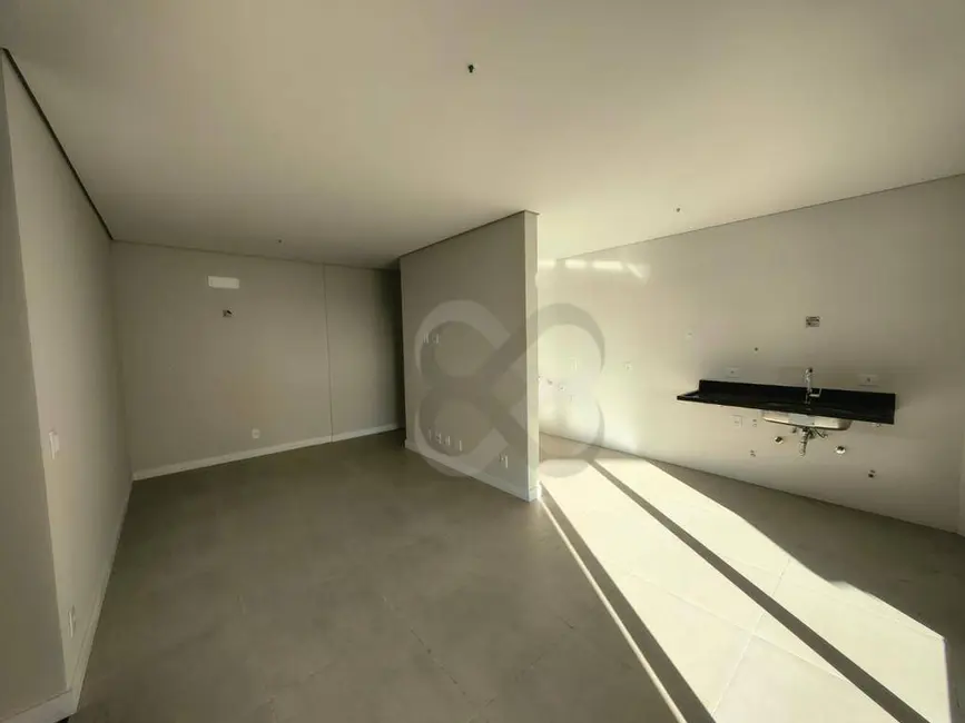 Foto 5 de Apartamento com 3 quartos à venda, 98m2 em Centro, Londrina - PR