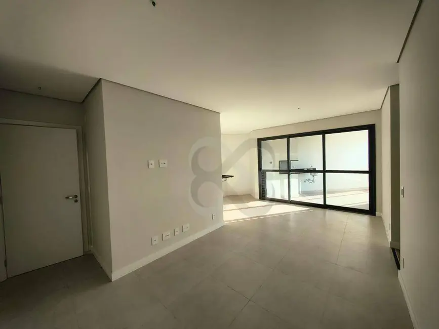 Foto 2 de Apartamento com 3 quartos à venda, 98m2 em Centro, Londrina - PR