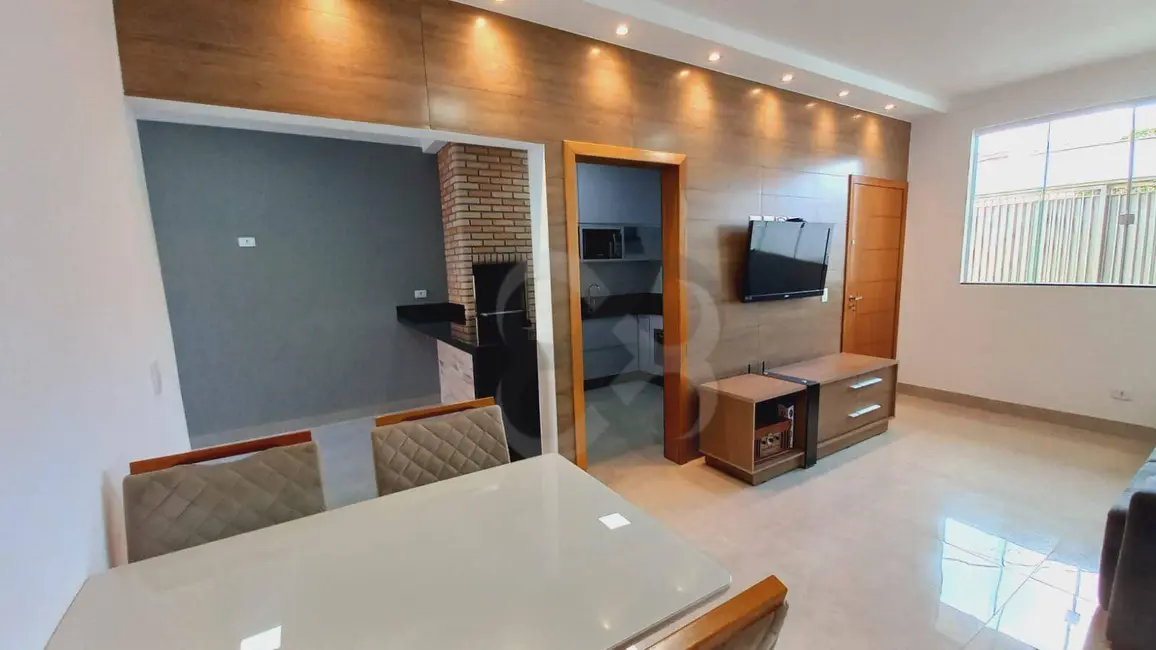 Foto 4 de Casa com 3 quartos à venda, 150m2 em Jardim Portal dos Pioneiros, Londrina - PR